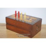 *INLAID MARQUETRY CRIBBAGE WOODEN BOX & MARKER BOARD / 13 X 8 X 5CM [LQD215]