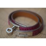 *HERMÈS KELLY DOUBLE TOUR BRACELET, ALLIGATOR SKIN, ROSE SCHEHERAZADE, [LQD215]