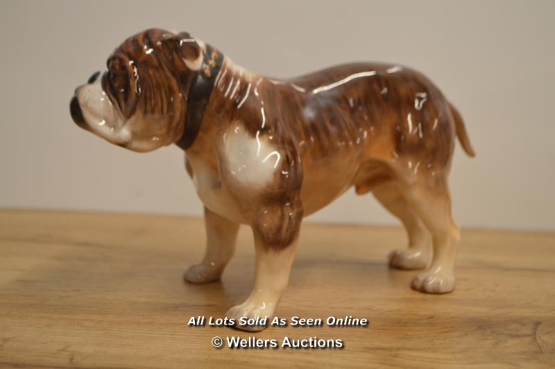 ROYAL DOULTON CERAMIC BRITISH BULLDOG NUMBER 1045, 14CM HIGH / VERY GOOD CONDITION - Image 2 of 6