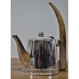 *SILVER PLATE VINTAGE SMALL TEAPOT WITH ANTLER HANDLE HUNTING STAGS SHOOTING [LQD215]