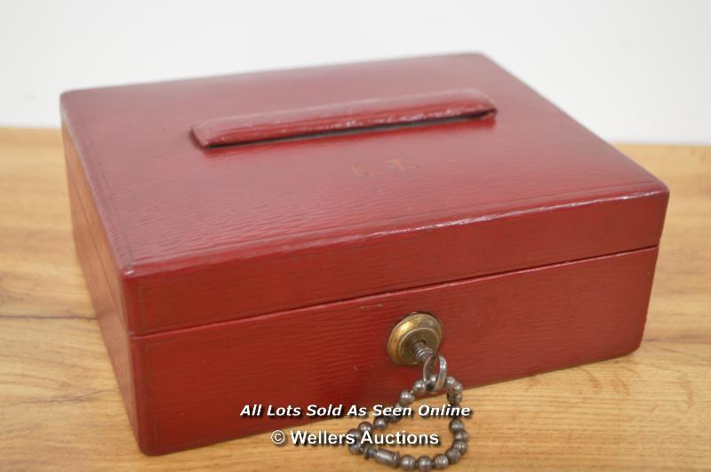*VICTORIAN LEATHER TRAVELLING JEWELLERY BOX BRAMAH LOCK & KEY [LQD215] - Image 2 of 3