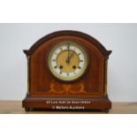 *EDWARDIAN INLAID MAHOGANY MANTEL CLOCK DOMED TOP / WITHOUT WEIGHT AND KEY [LQD215]