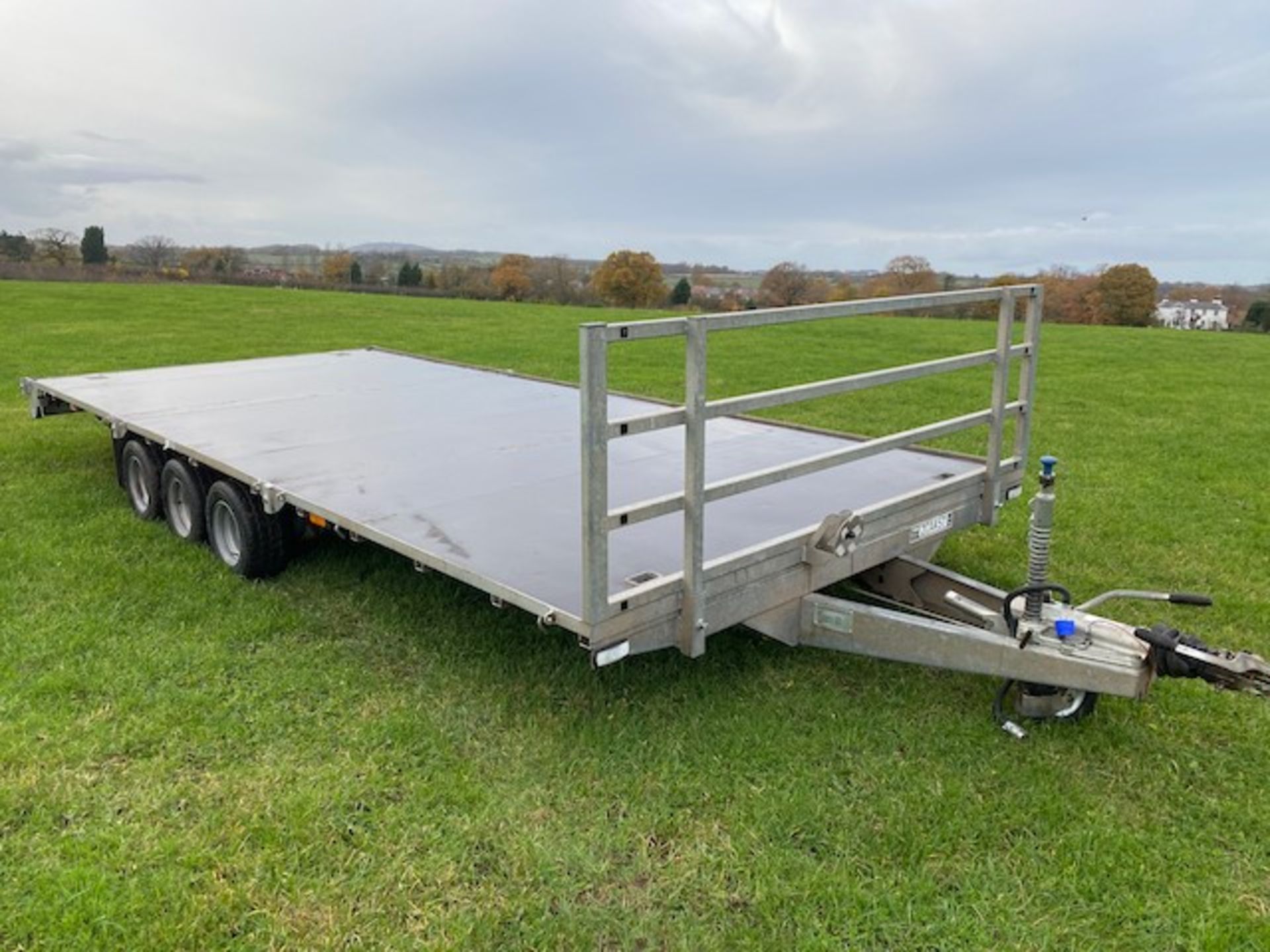 GRAHAM EDWARDS FLAT TRAILER