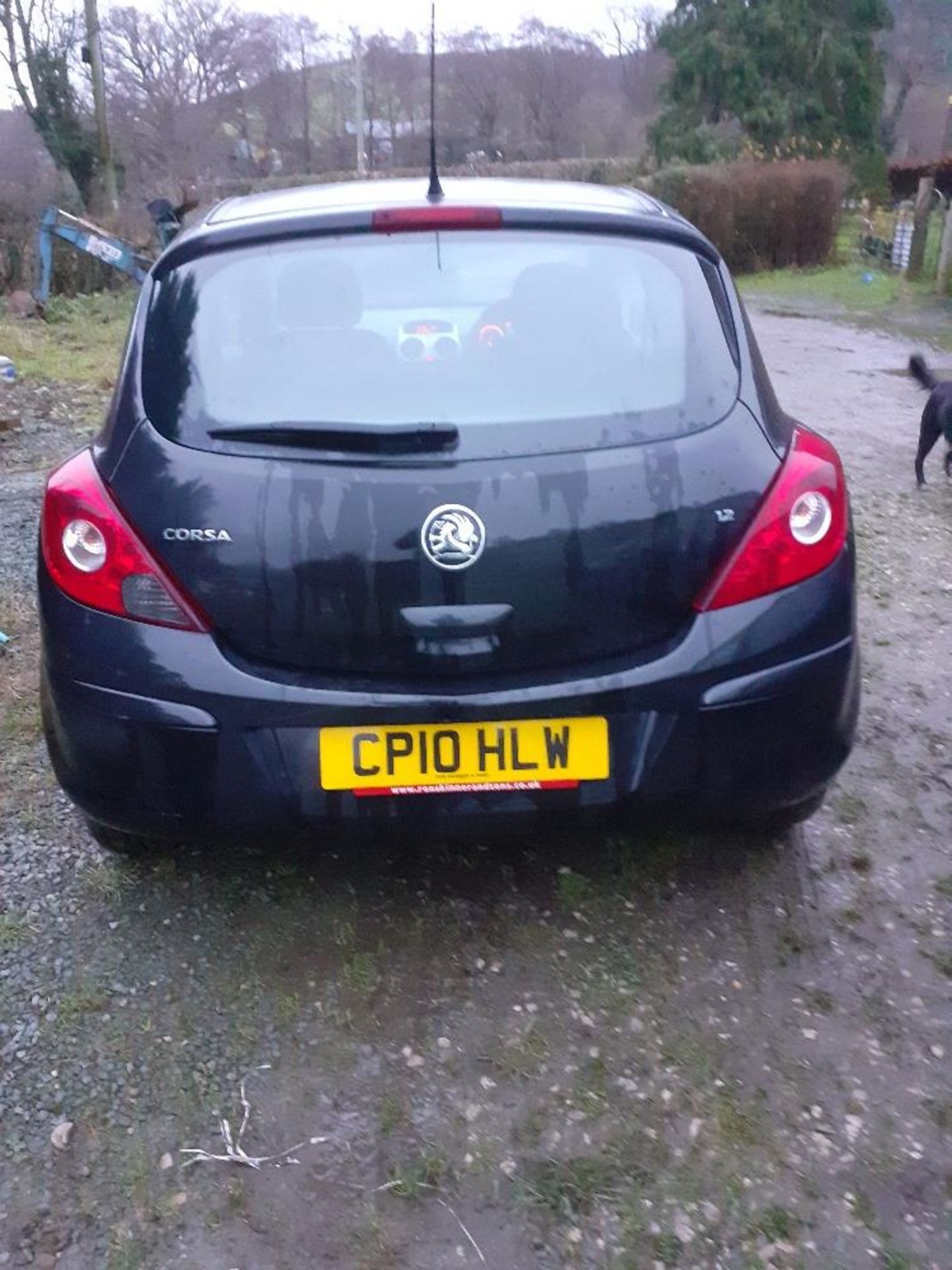 CORSA CAR - Image 4 of 9