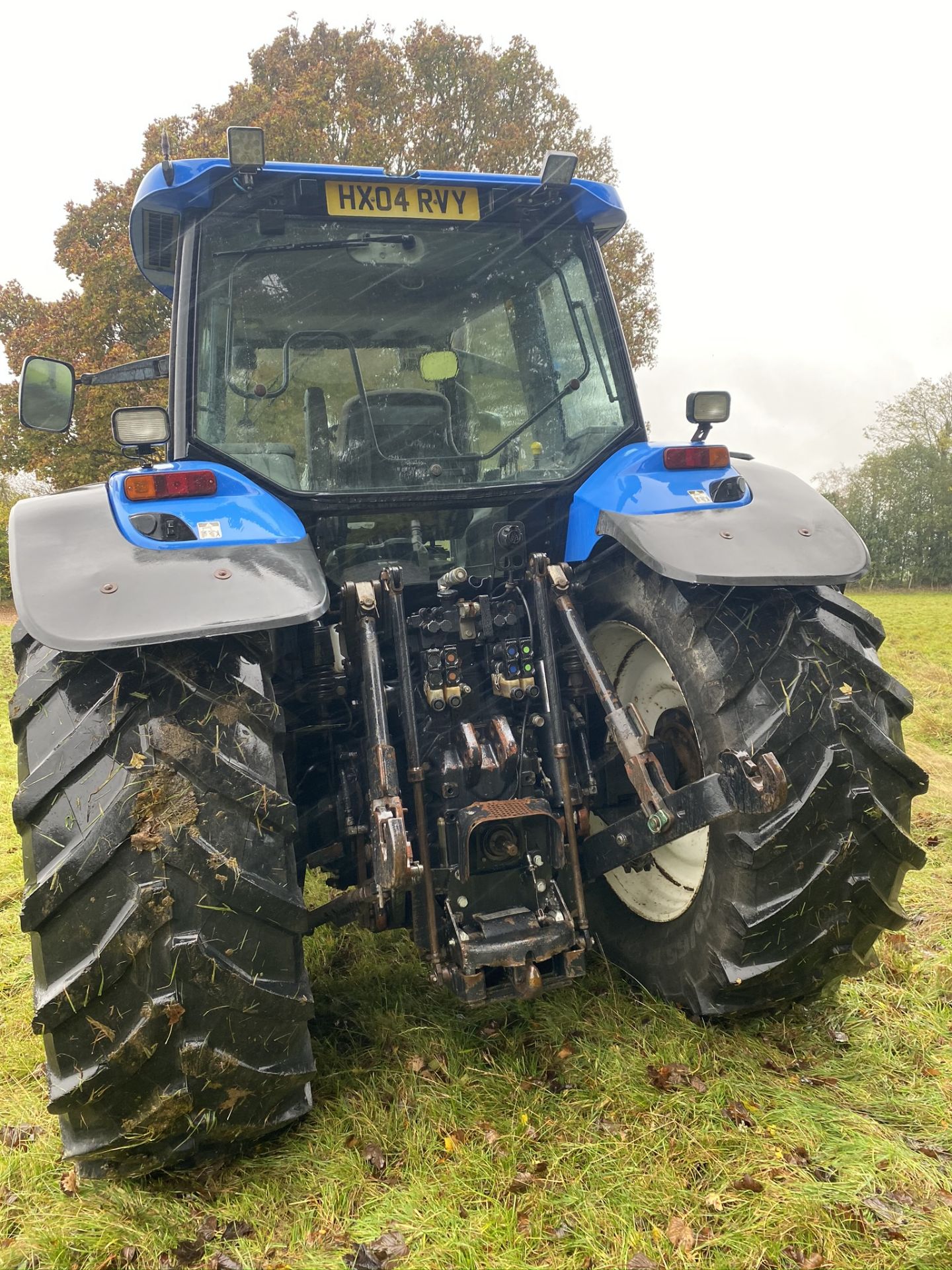 NEW HOLLAND TM175 TRACTOR - Image 4 of 11