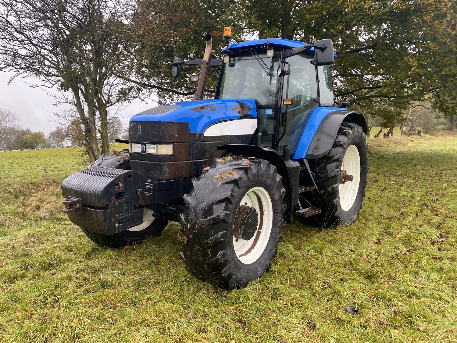 NEW HOLLAND TM175 TRACTOR