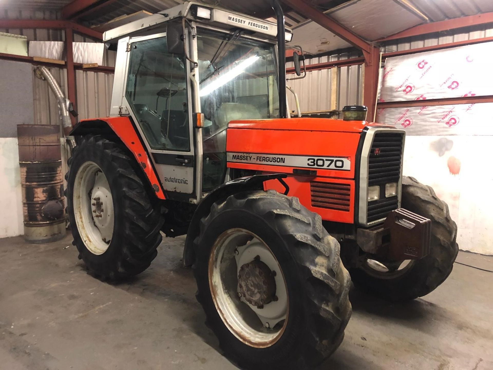 Massey Ferguson 3070 tractor - Image 2 of 4