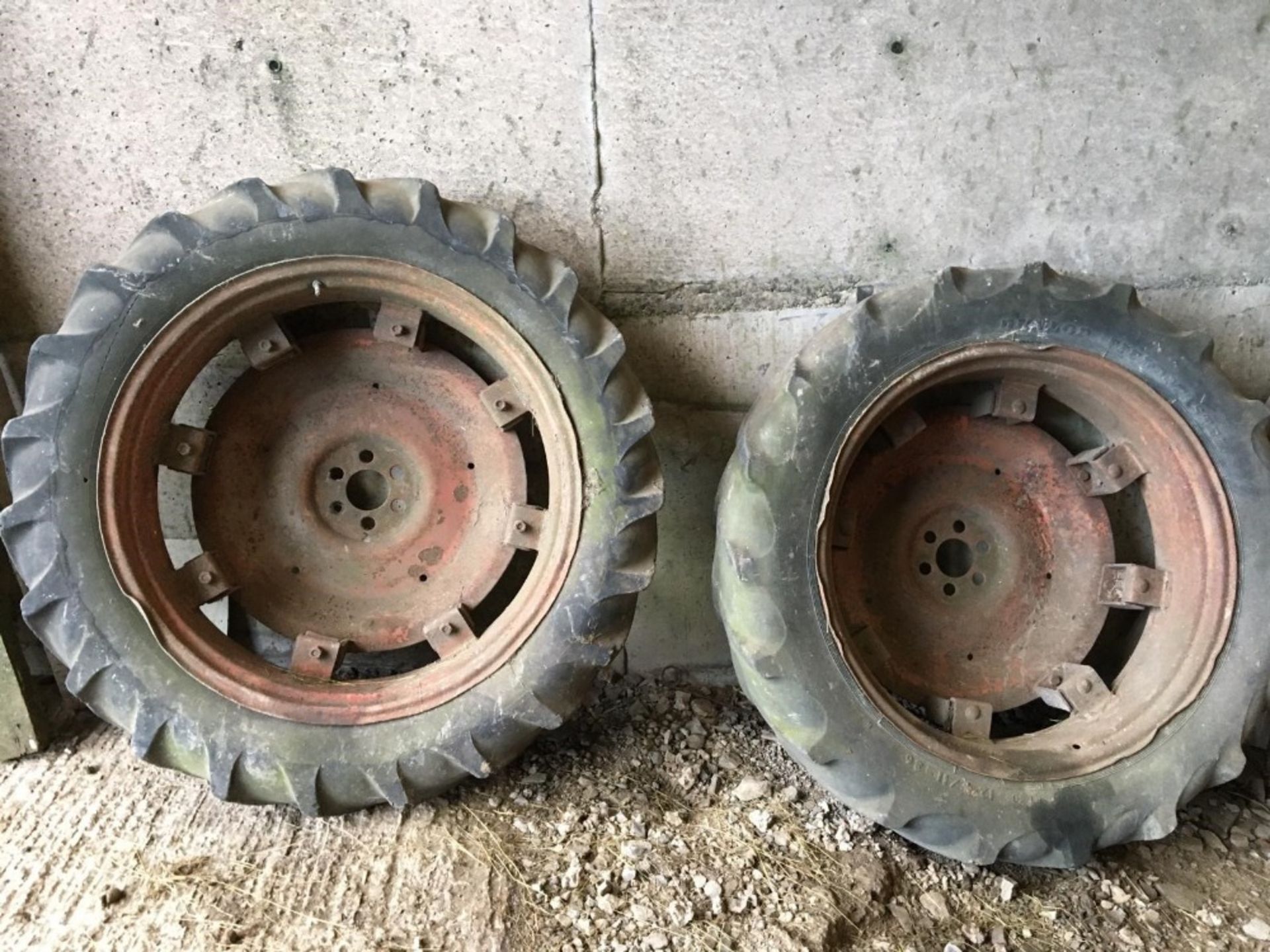 FORDSON MAJOR WHEELS 11-36 - Image 2 of 2