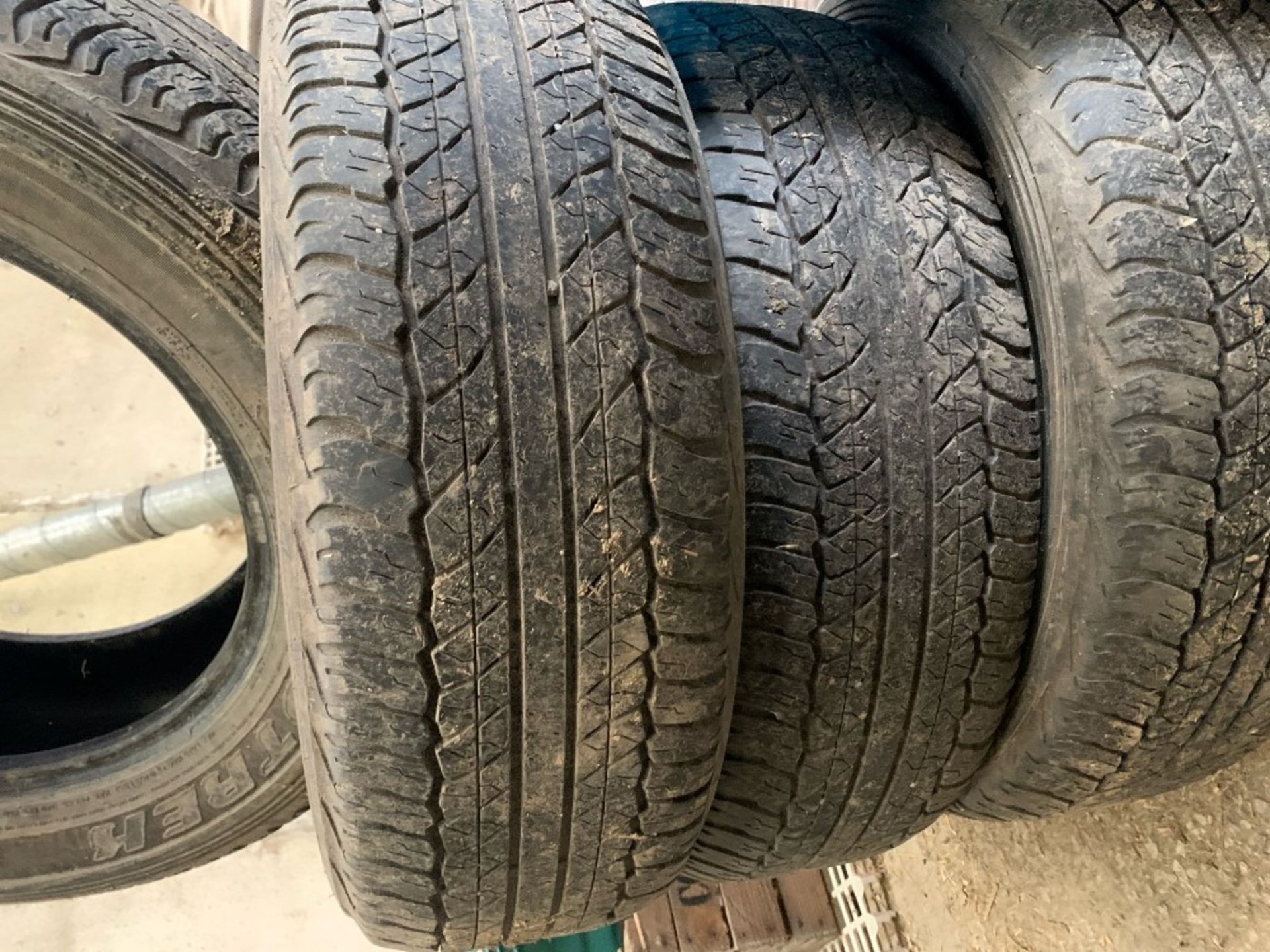 4x DUNLOP AT20 4x4 TYRES PART WORN