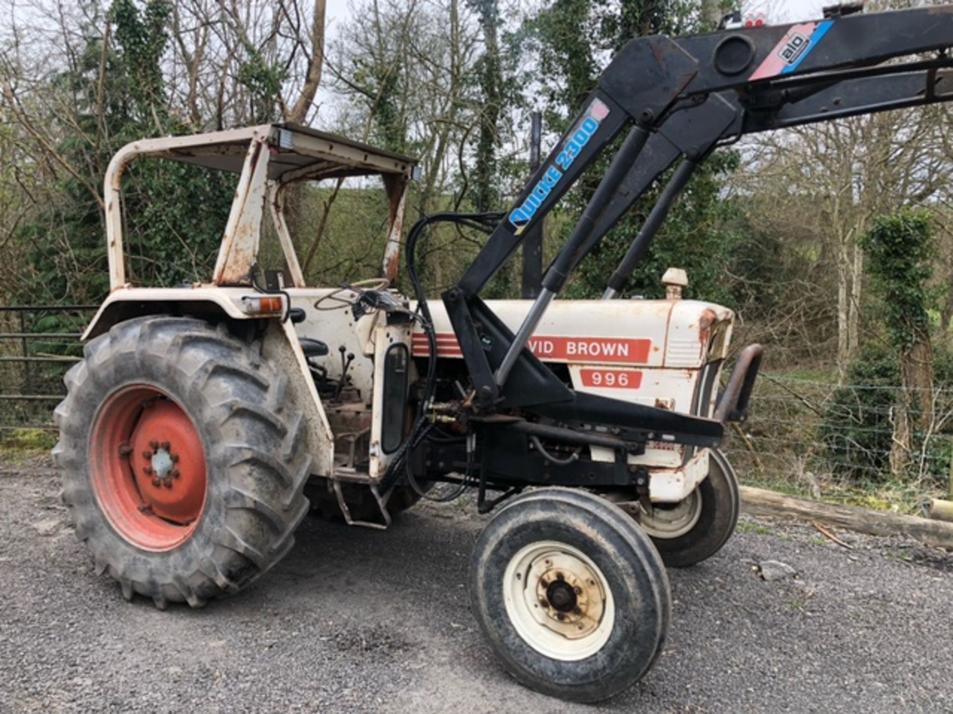 DAVID BROWN 996 WITH QUICKE LOADER - Image 10 of 10