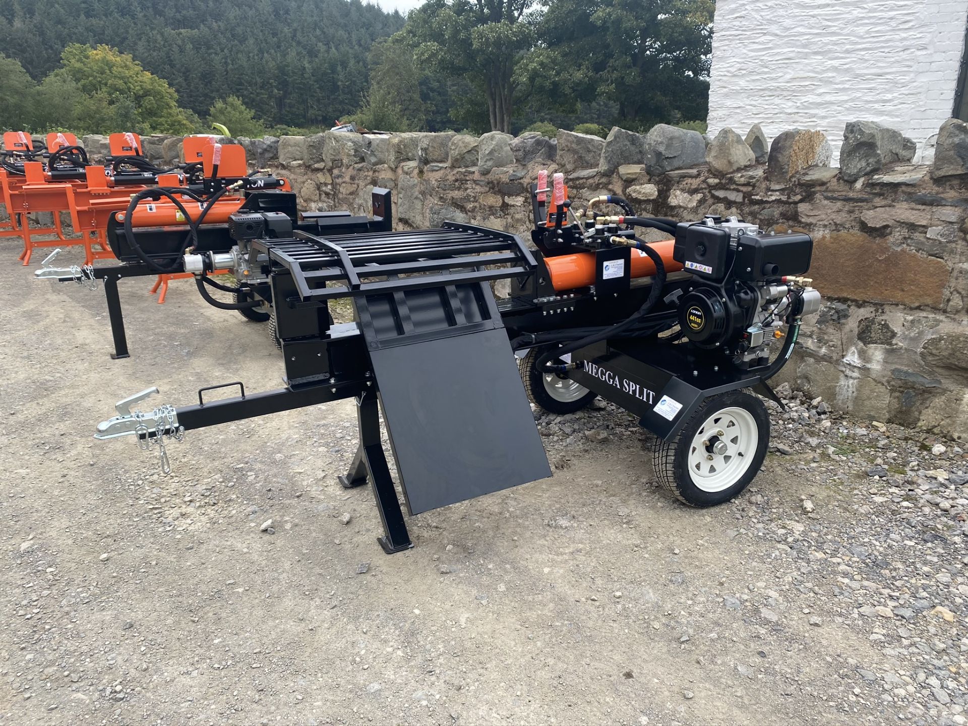 37 TON LOG SPLITTER WITH LOGLIFT