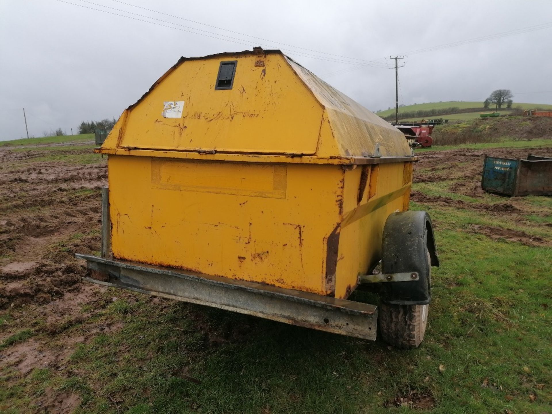 WESTERN BUNDED DIESEL TANK - HAND PUMP - Image 2 of 3