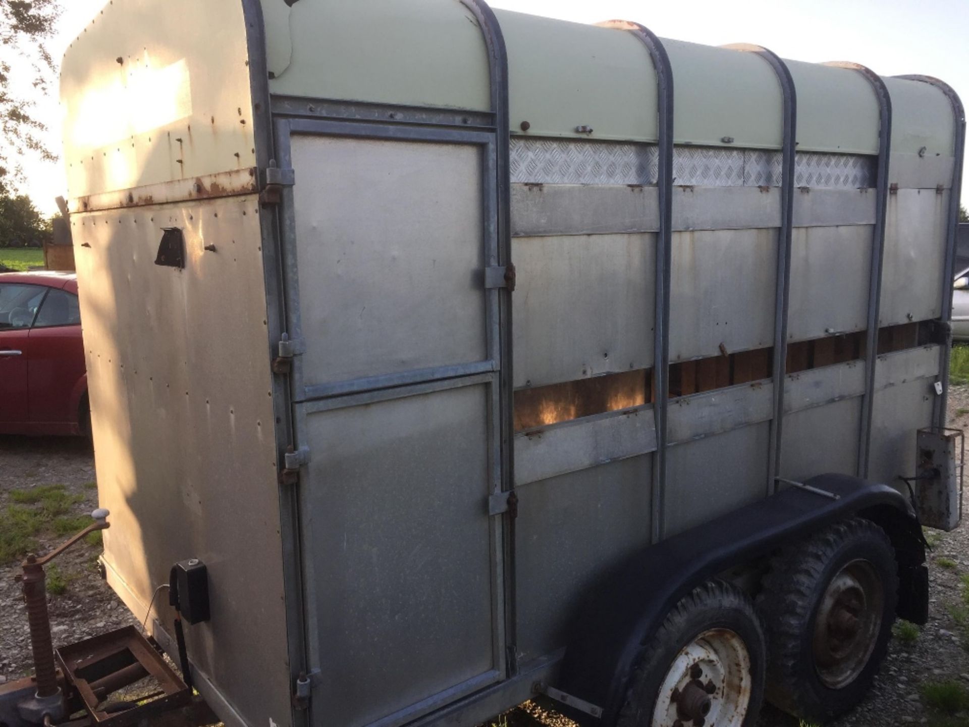 10' STOCK TRAILER