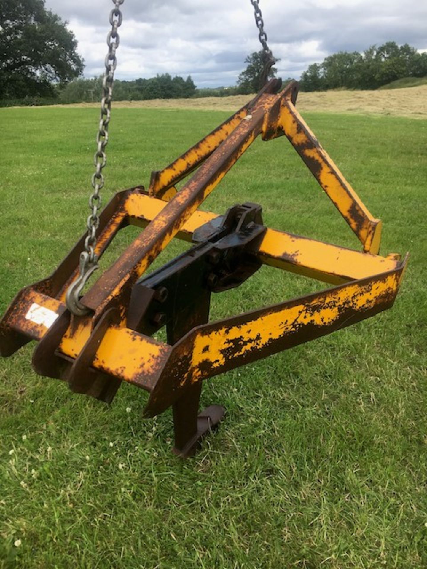 HEAVY DUTY SUBSOILER