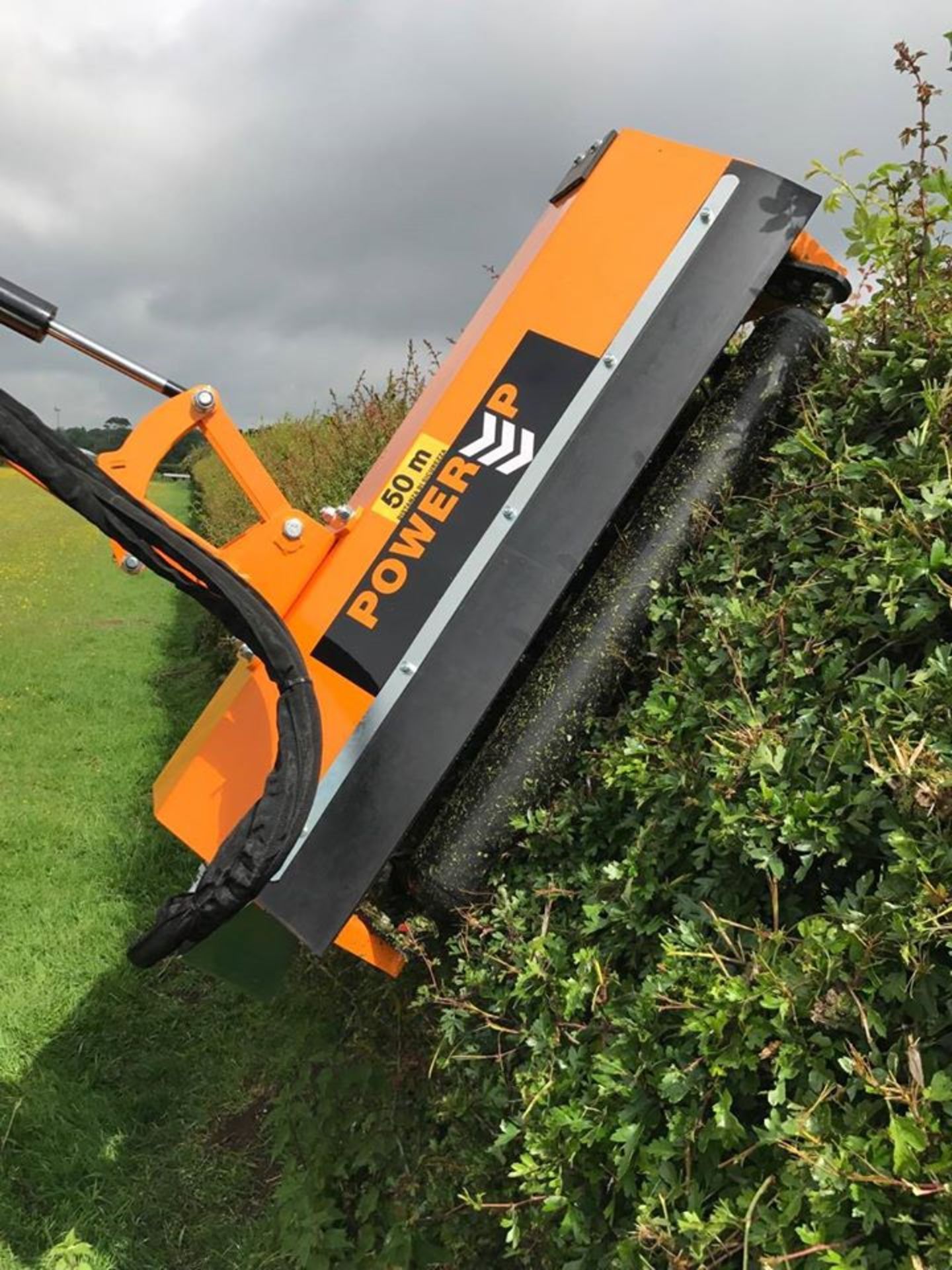 POWER UP A80 HEDGE CUTTER - Image 7 of 7