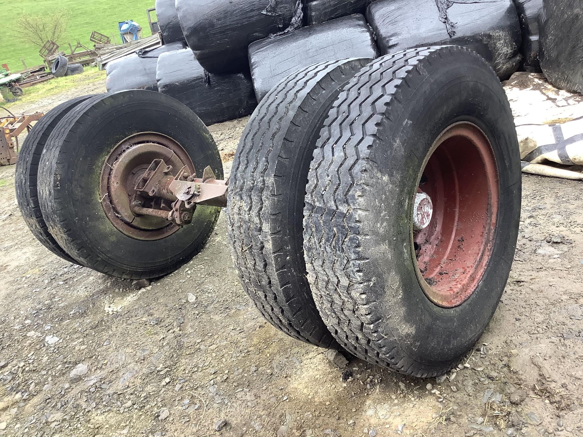 LORRY AXLE