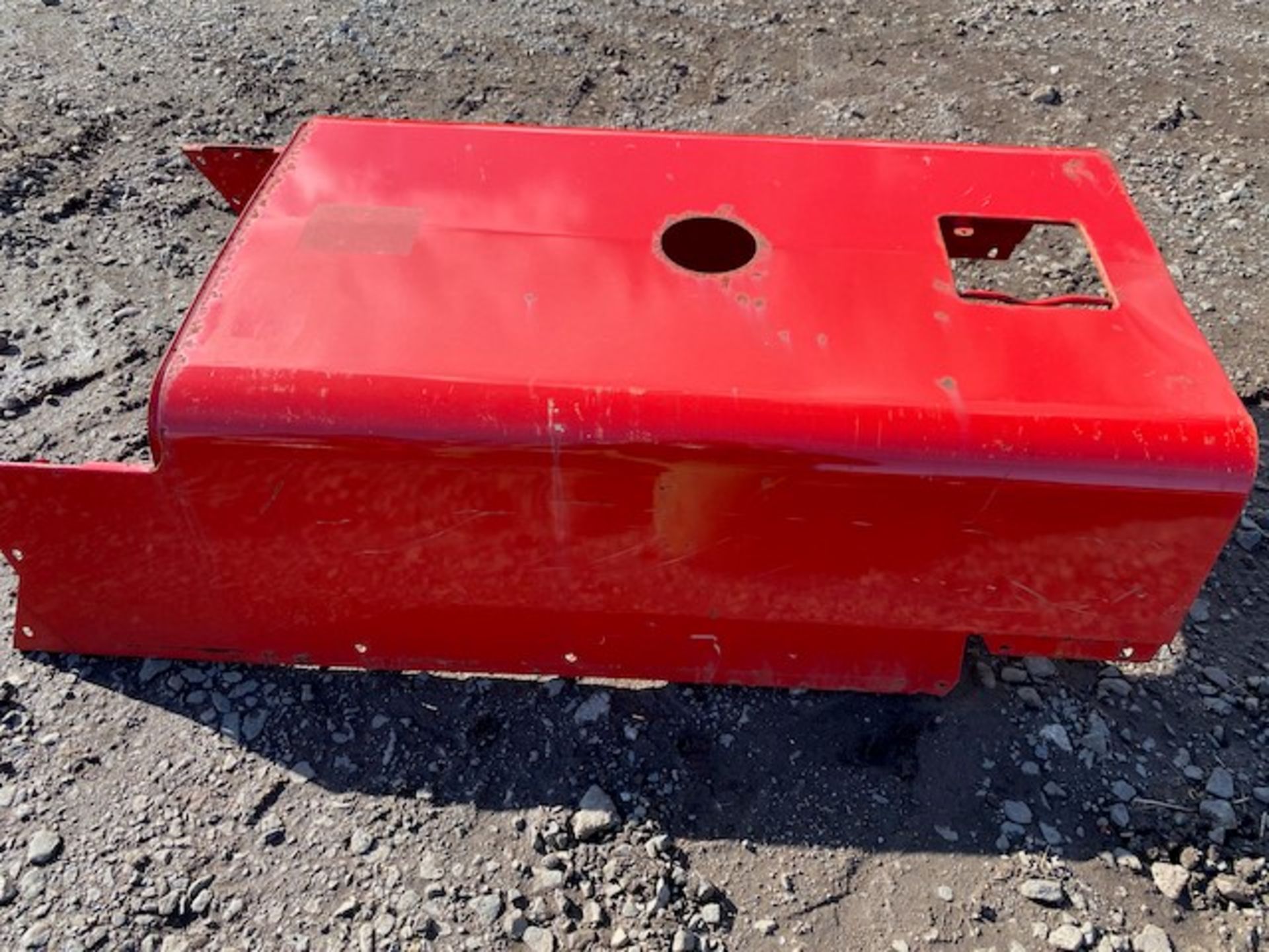 MASSEY FERGUSON 240/250 BONNET