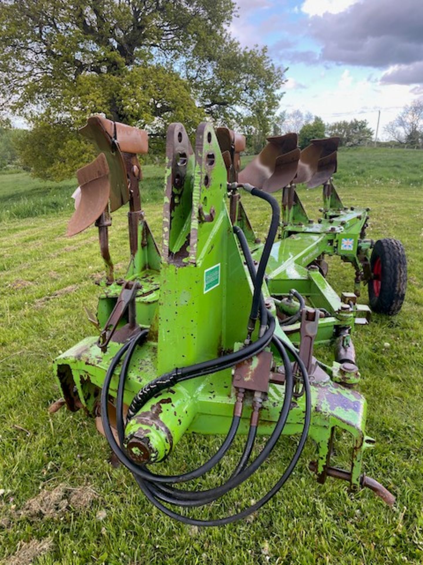 DOWDESWELL PLOUGH DP100 4 FURROW - Image 5 of 7