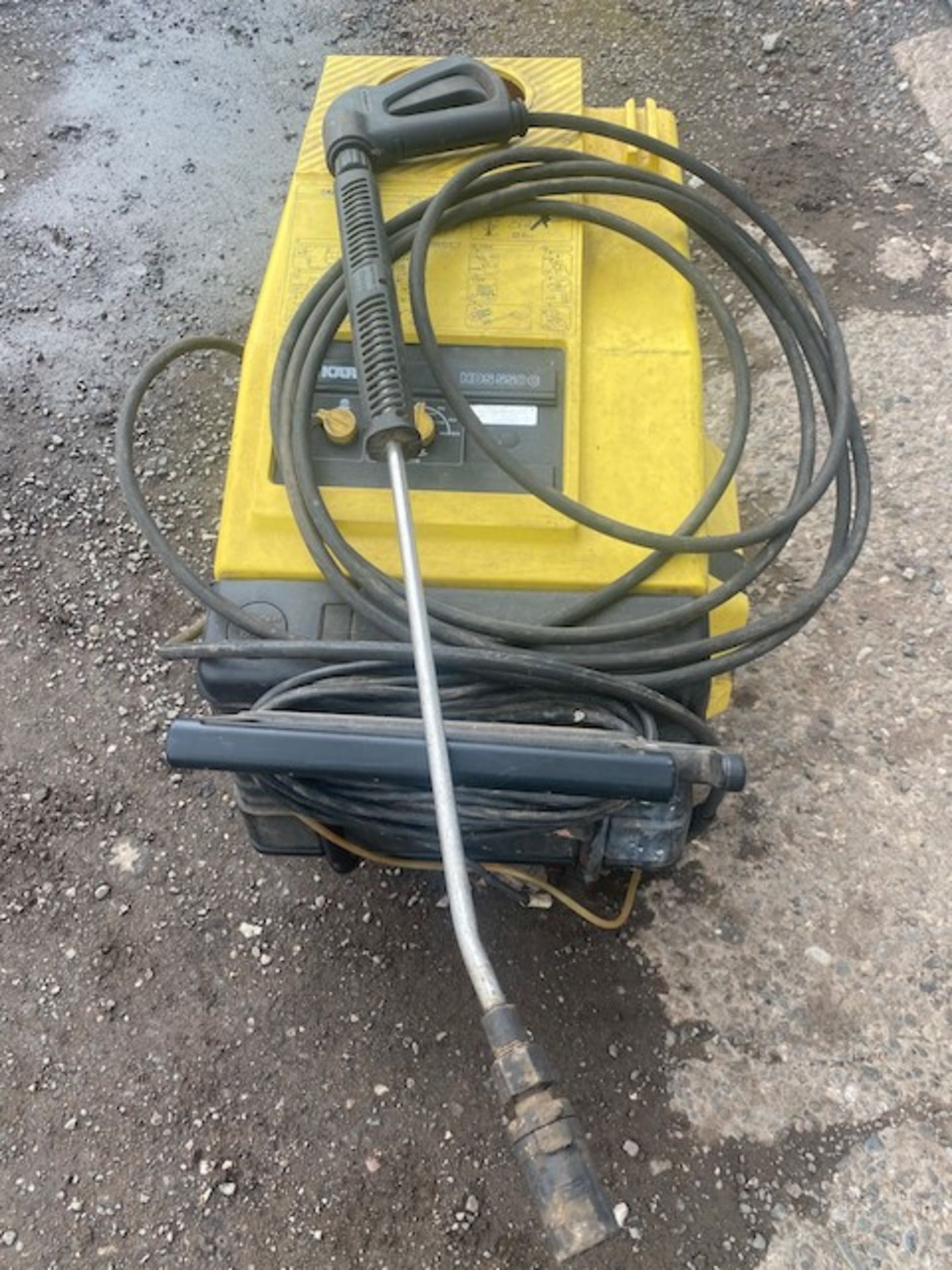 KARCHER HDS550C HOT/COLD PRESSURE WASHER - Image 3 of 7