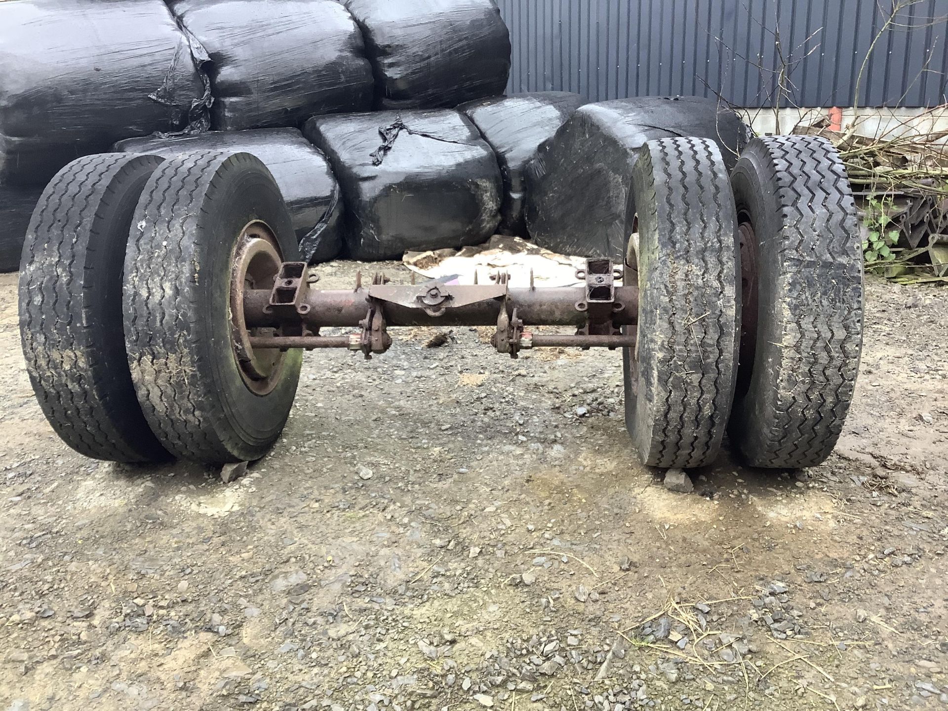 LORRY AXLE - Image 2 of 2