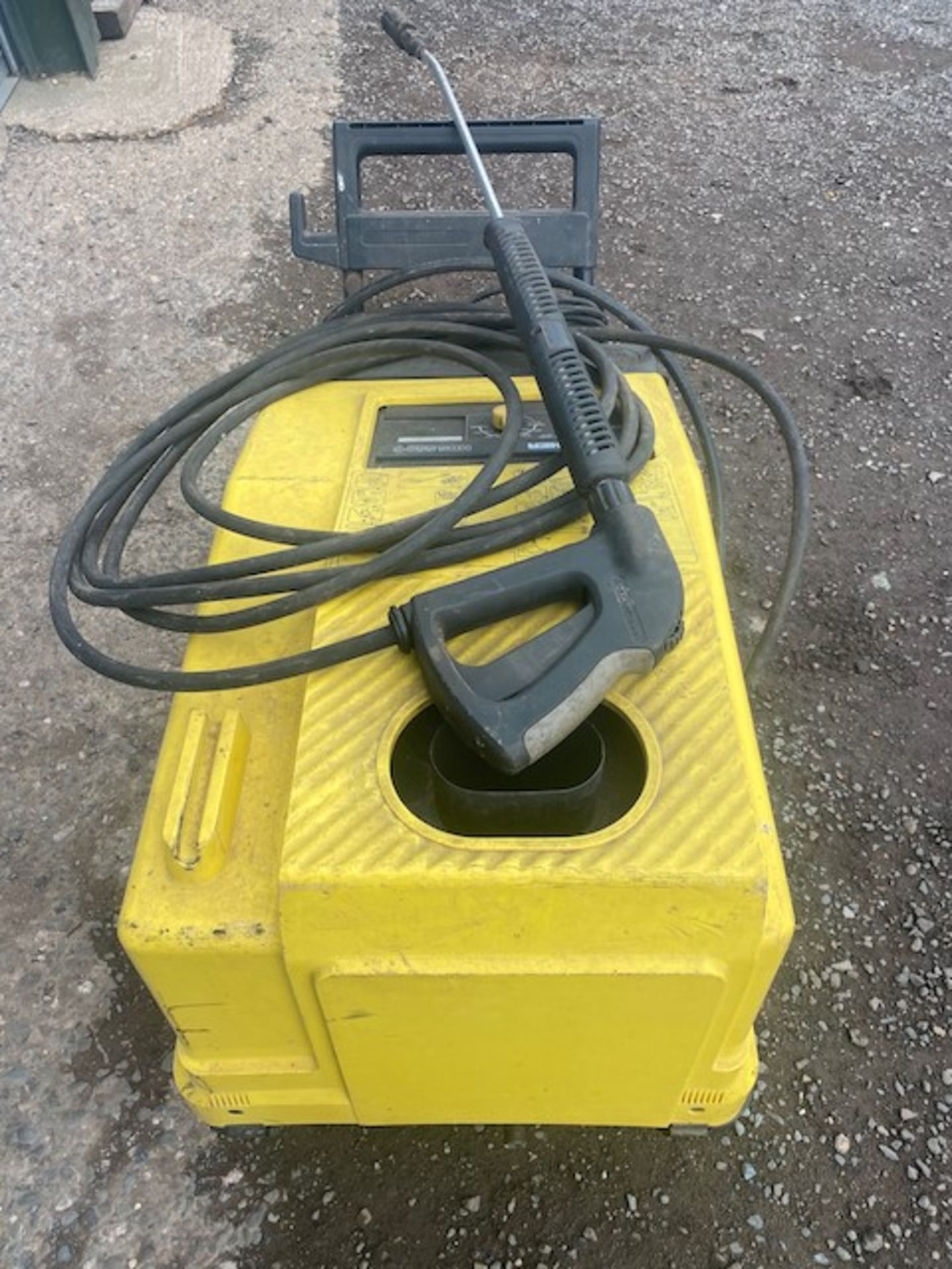 KARCHER HDS550C HOT/COLD PRESSURE WASHER - Image 7 of 7