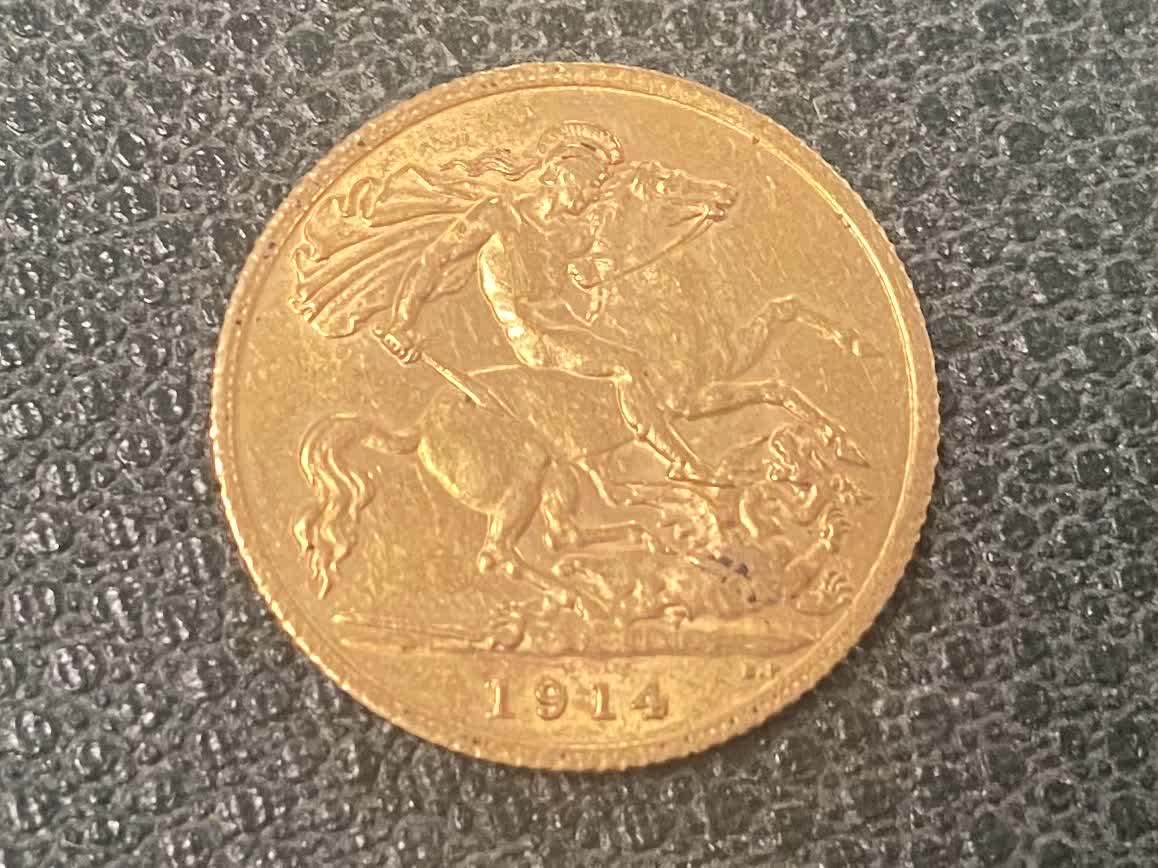 1914 GOLD HALF SOVEREIGN - Image 2 of 2