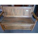 OAK PAINTED SETTLE