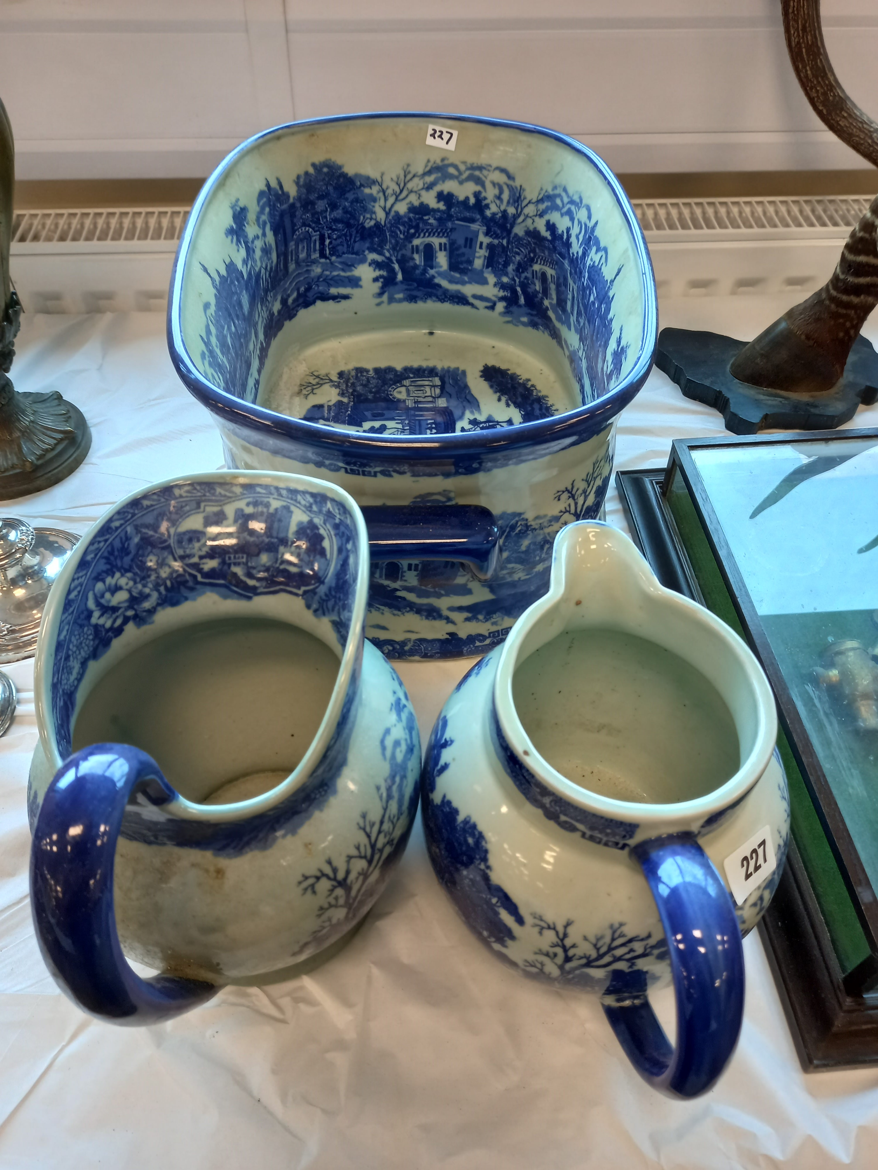 REPRO BLUE & WHITE FOOTBATH AND JUGS