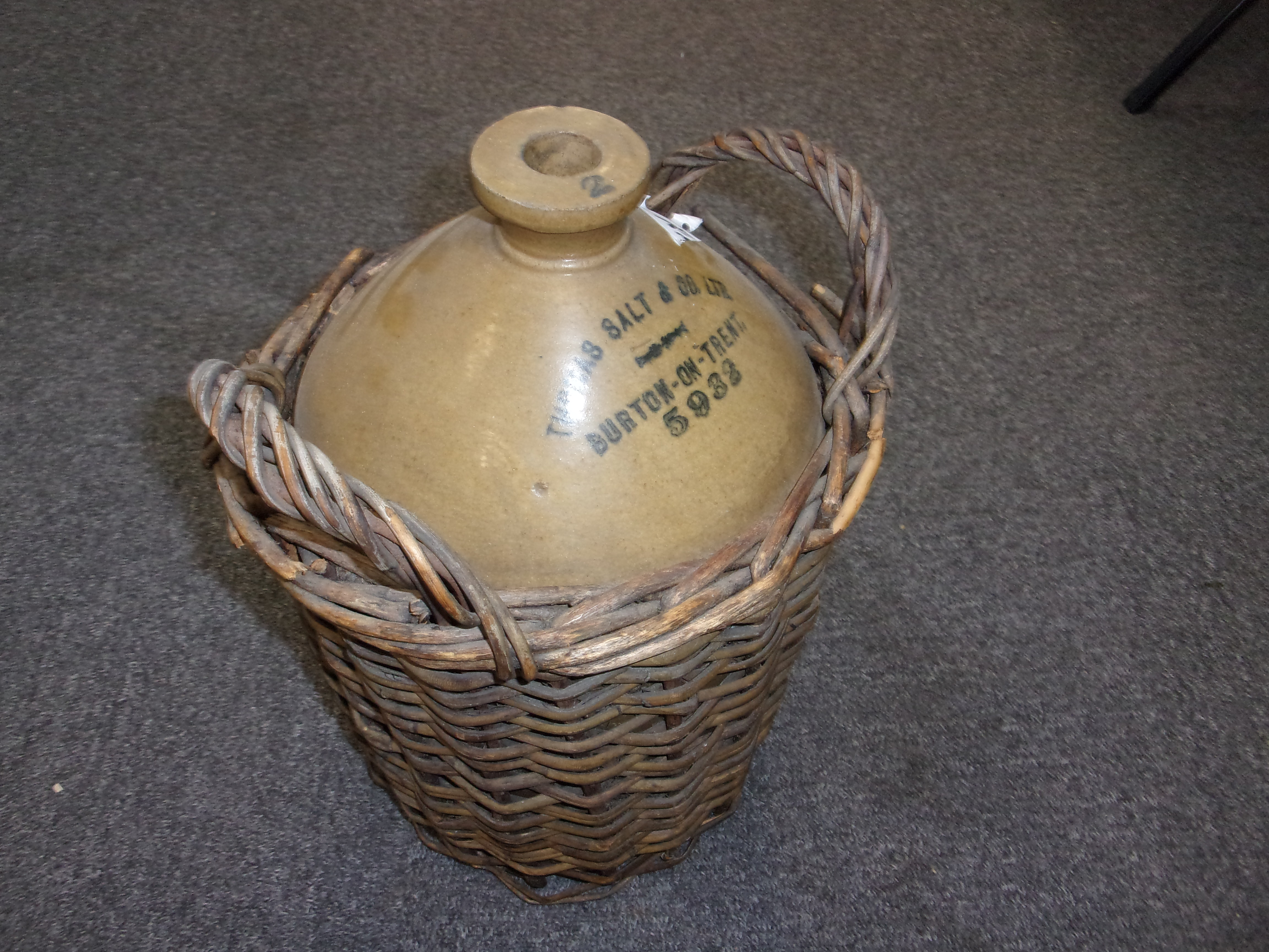 STONEWARE JUG IN WICKER BASKET - Image 5 of 9