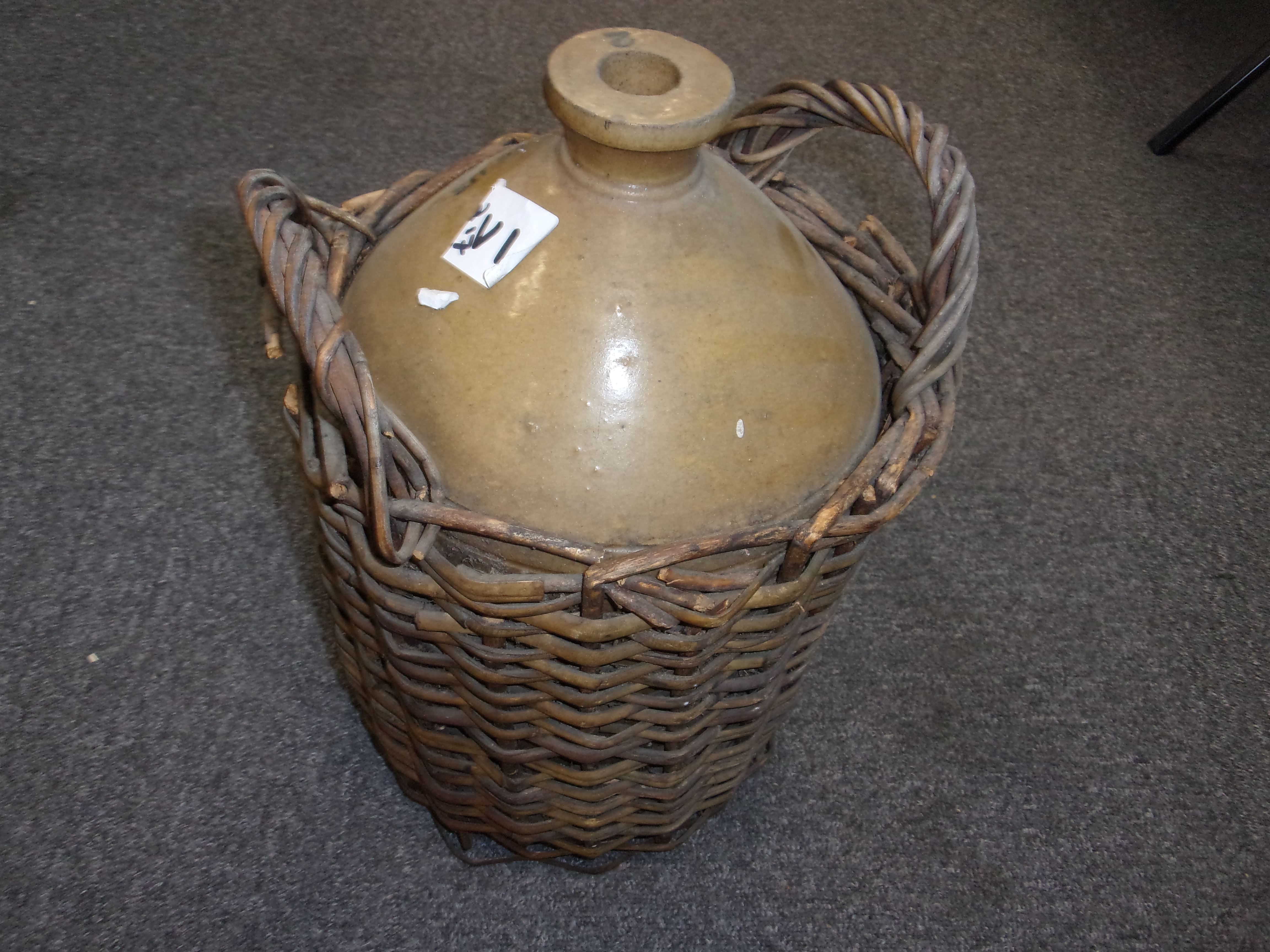 STONEWARE JUG IN WICKER BASKET - Image 4 of 9