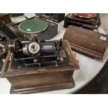 EDDISON PHONOGRAPH WITHOUT HORN