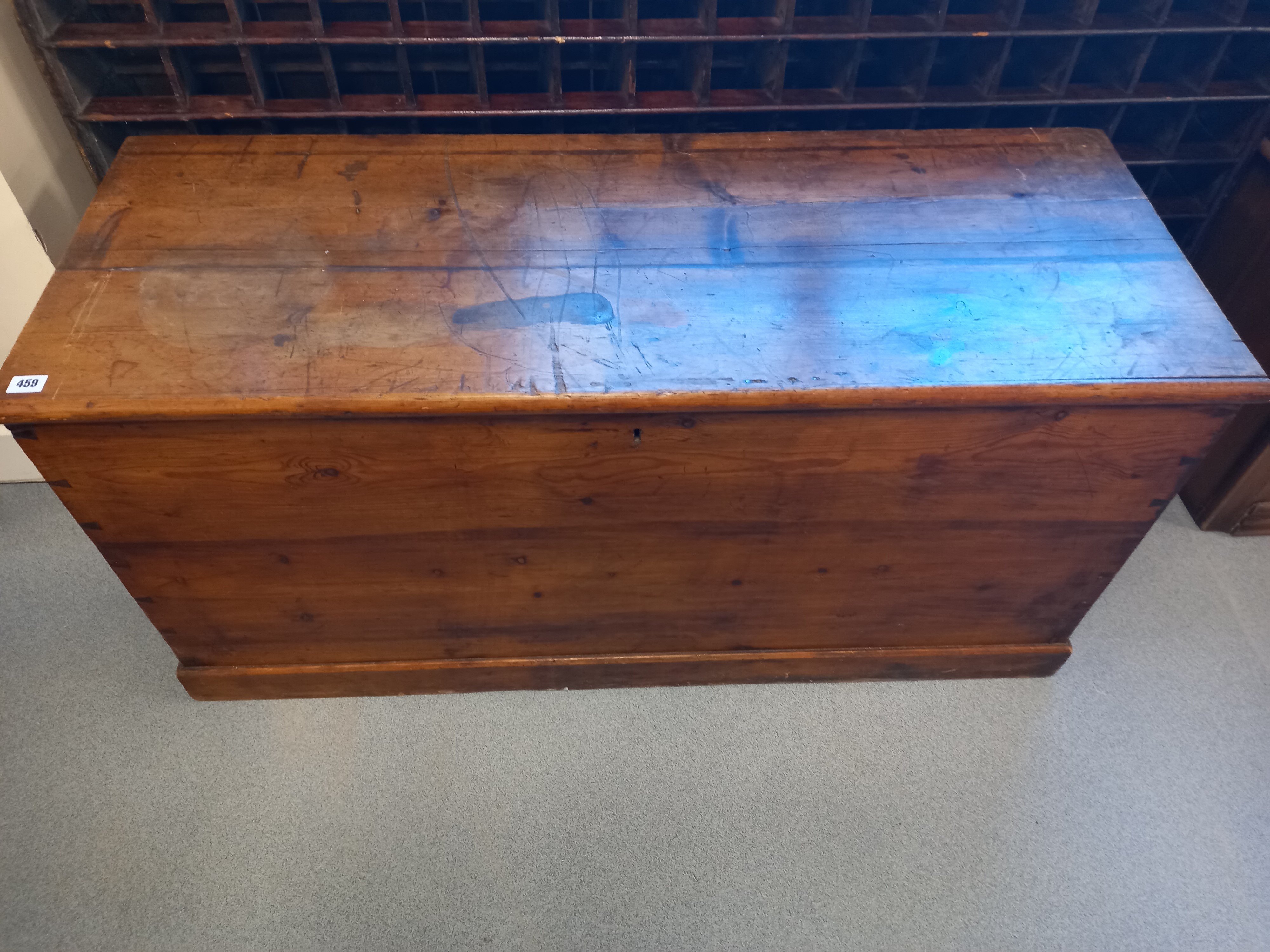 LARGE VICTORIAN PINE CHEST