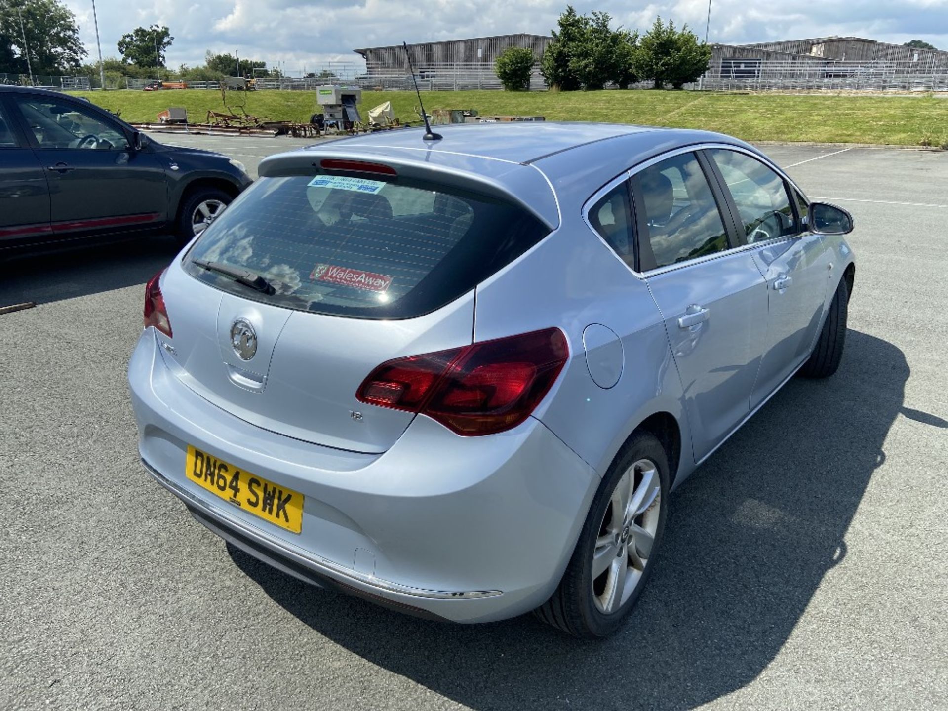 1.6 ASTRA SRI 5 DOOR PETROL HATCHBACK DN - Image 3 of 8