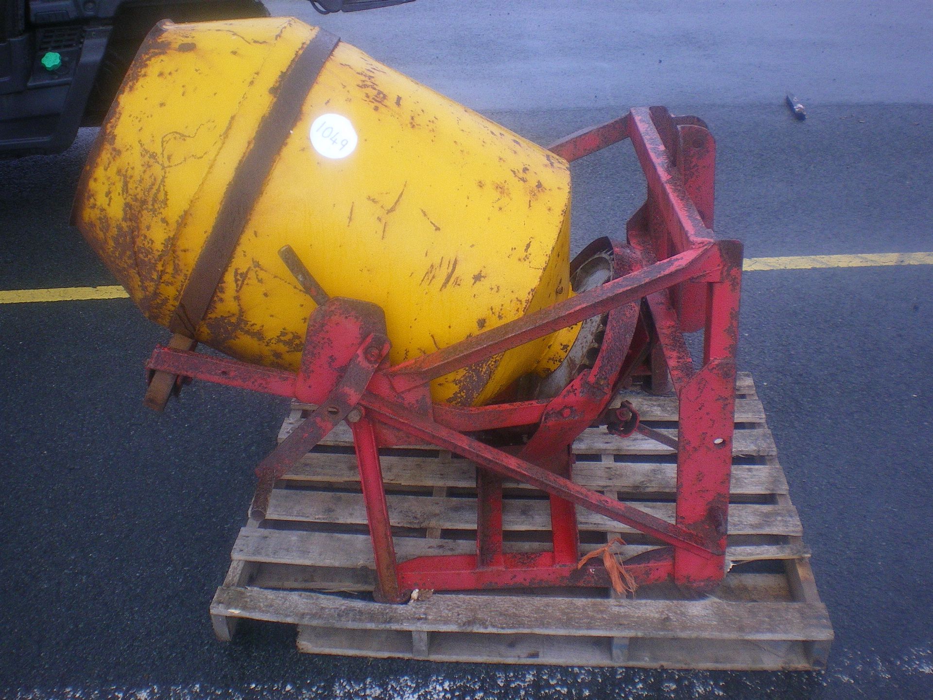 TEAGLE PTO DRIVEN CEMENT MIXER