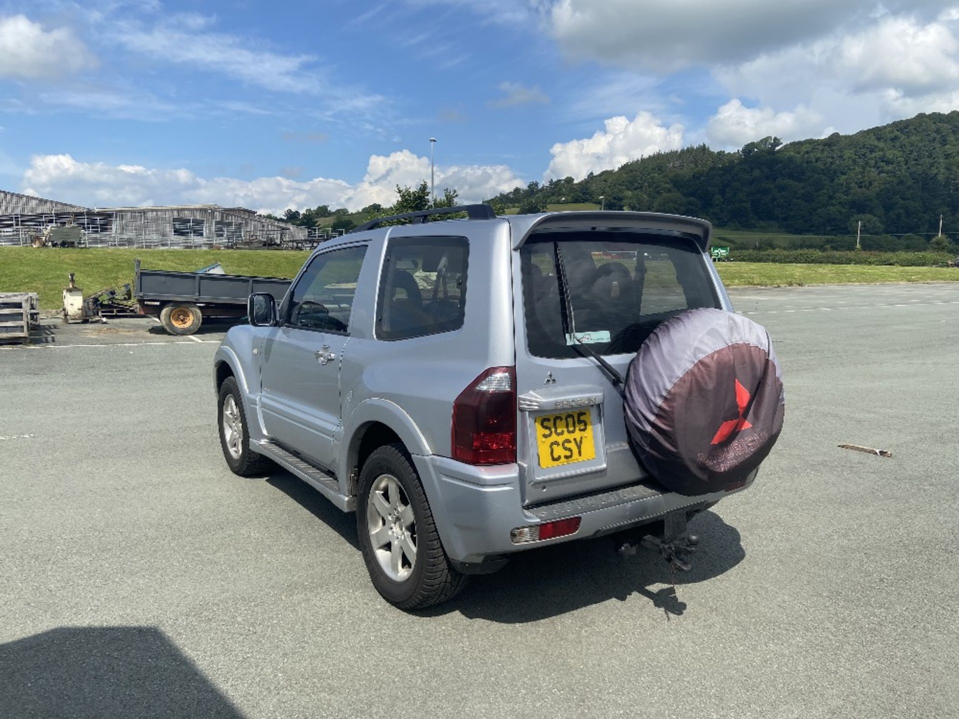 2005 SWB MITSUBISHI SHOGUN., REG NO SC05 - Image 4 of 8