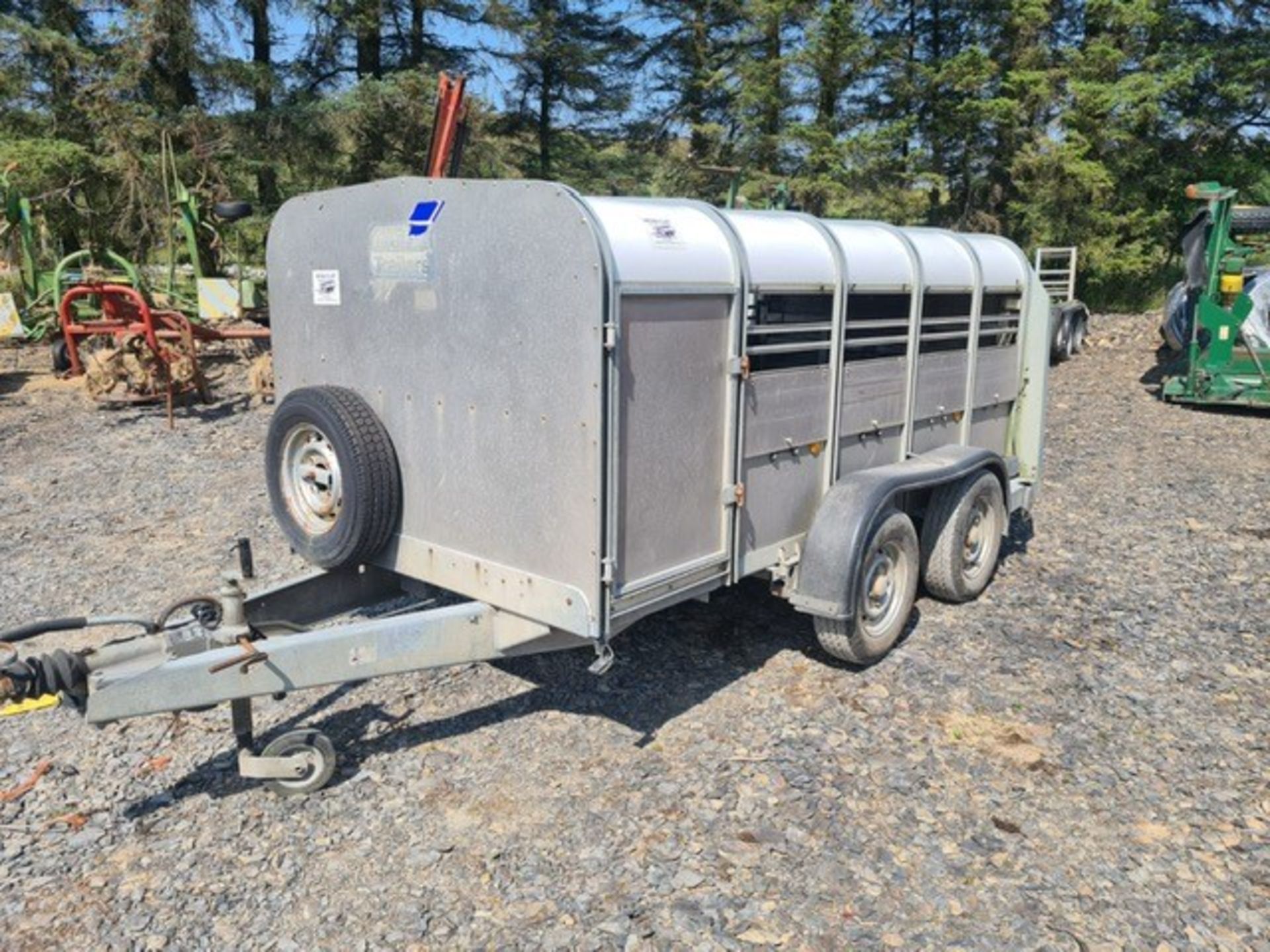 2007 IFOR WILLIAMS 10FT STOCK TRAILER - Image 2 of 4
