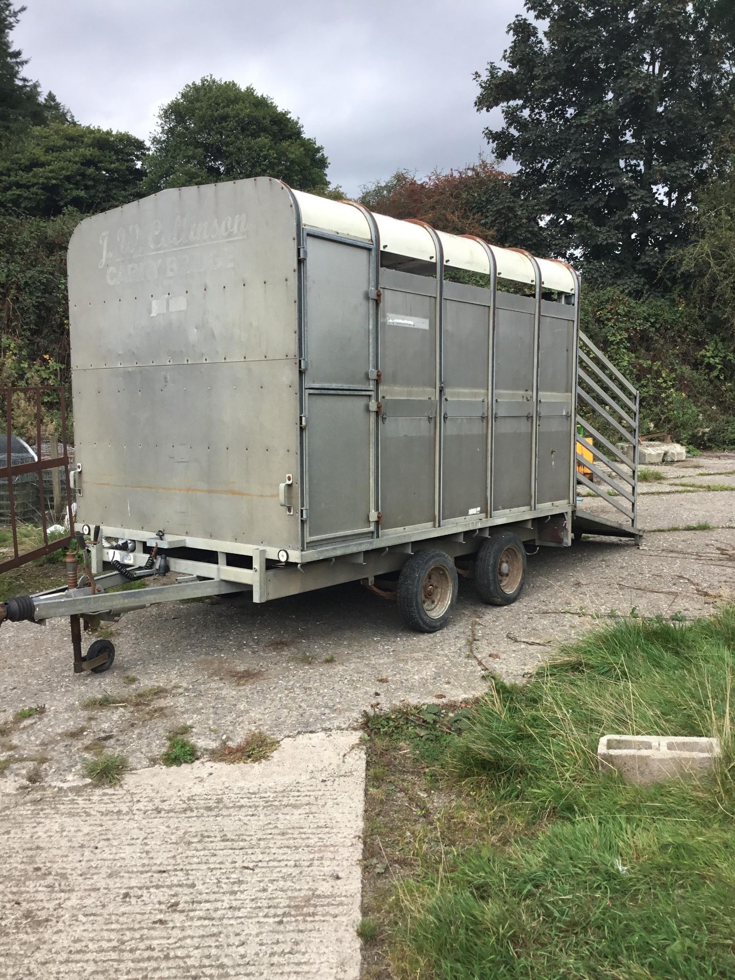IFOR WILLIAMS 10' STOCK TRAILER. WITH DECKS . NEW BRAKES AND LED LIGHTS