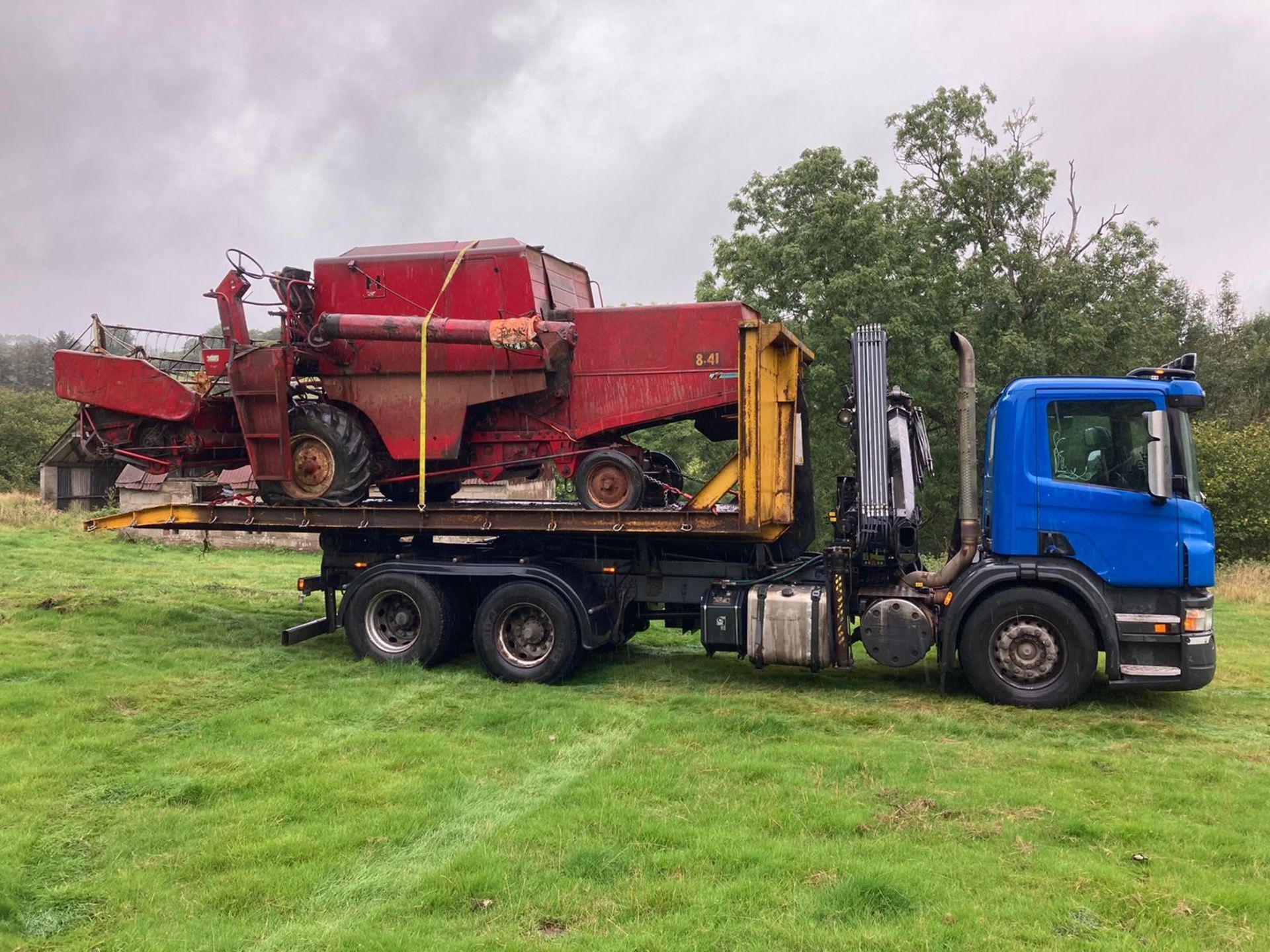 McCORMICK 8-41 COMBINE HARVESTER - Image 8 of 8