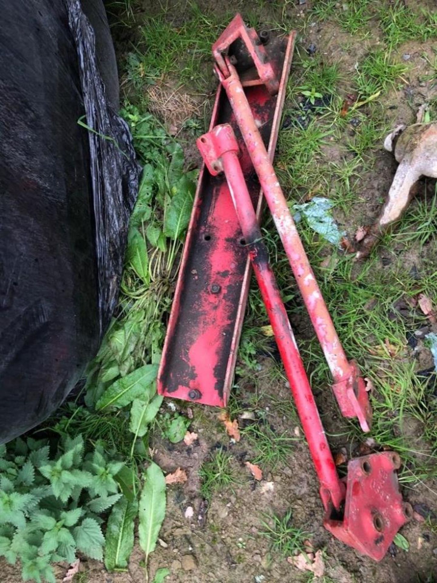 TRACTOR FRONT END LOADER - Image 5 of 7