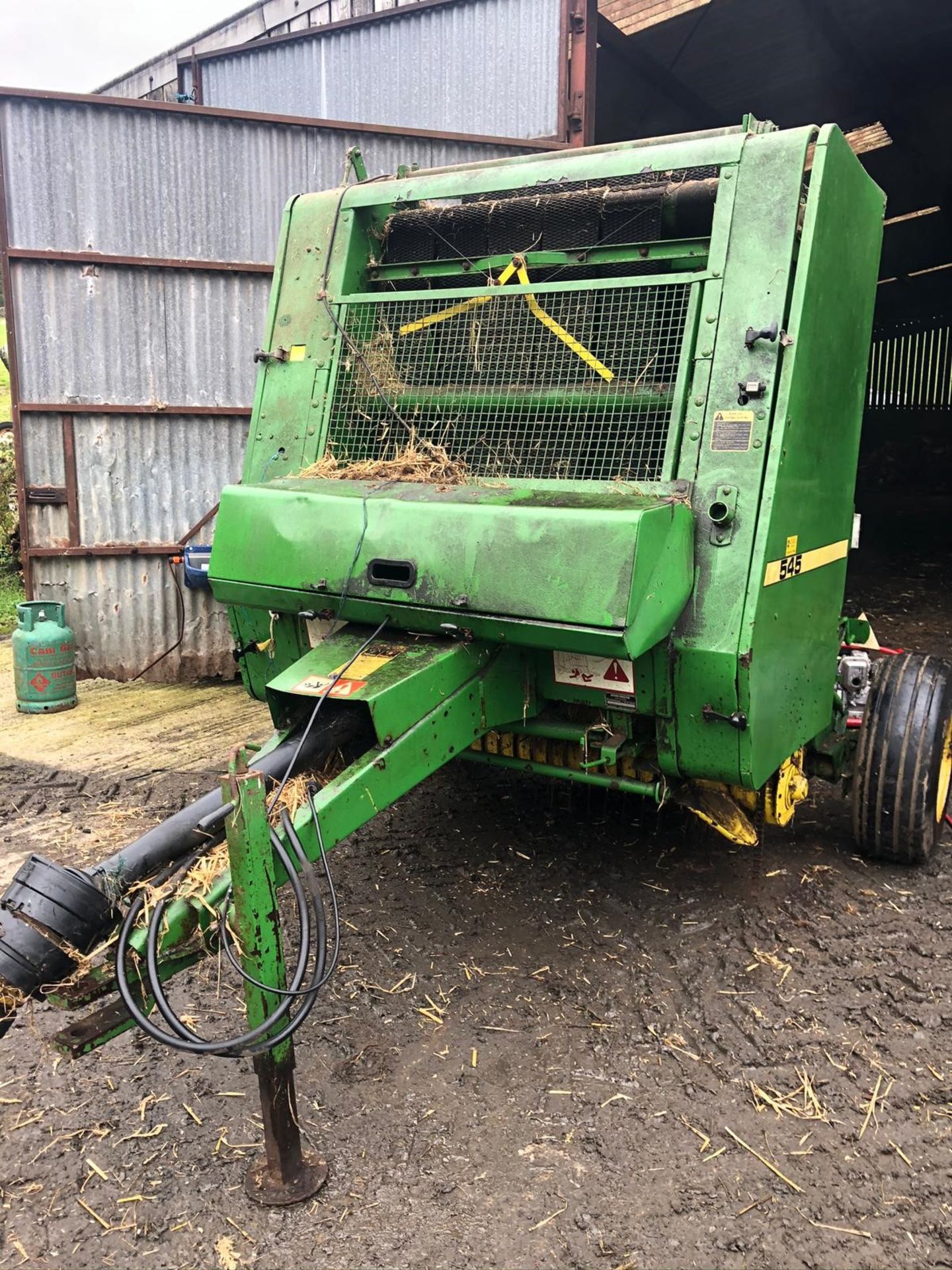 JOHN DEERE 545 ROUND BALER - Image 3 of 3