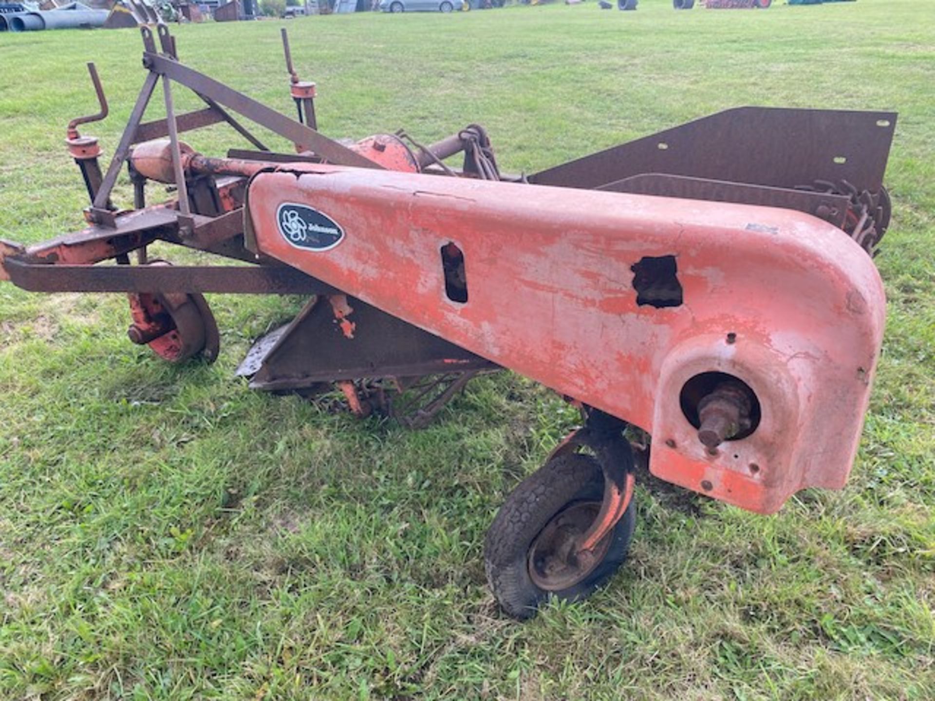 RANSOMES POTATO DIGGER - Image 3 of 5