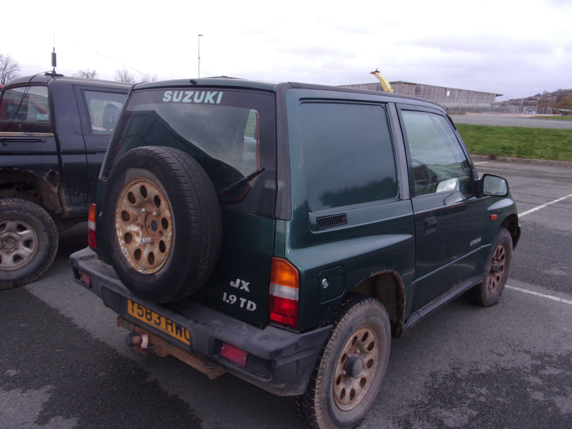 SUZUKI VITARA CAR (Y REG) - Image 3 of 3