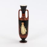 Kleine antikisierende Vase mit Jugendstil-Mädchen