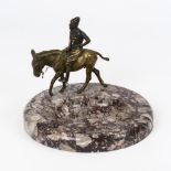 Marmorschale mit Eselreiter-Bronzefigur