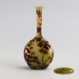 Jugendstil-Vase mit Farndekor