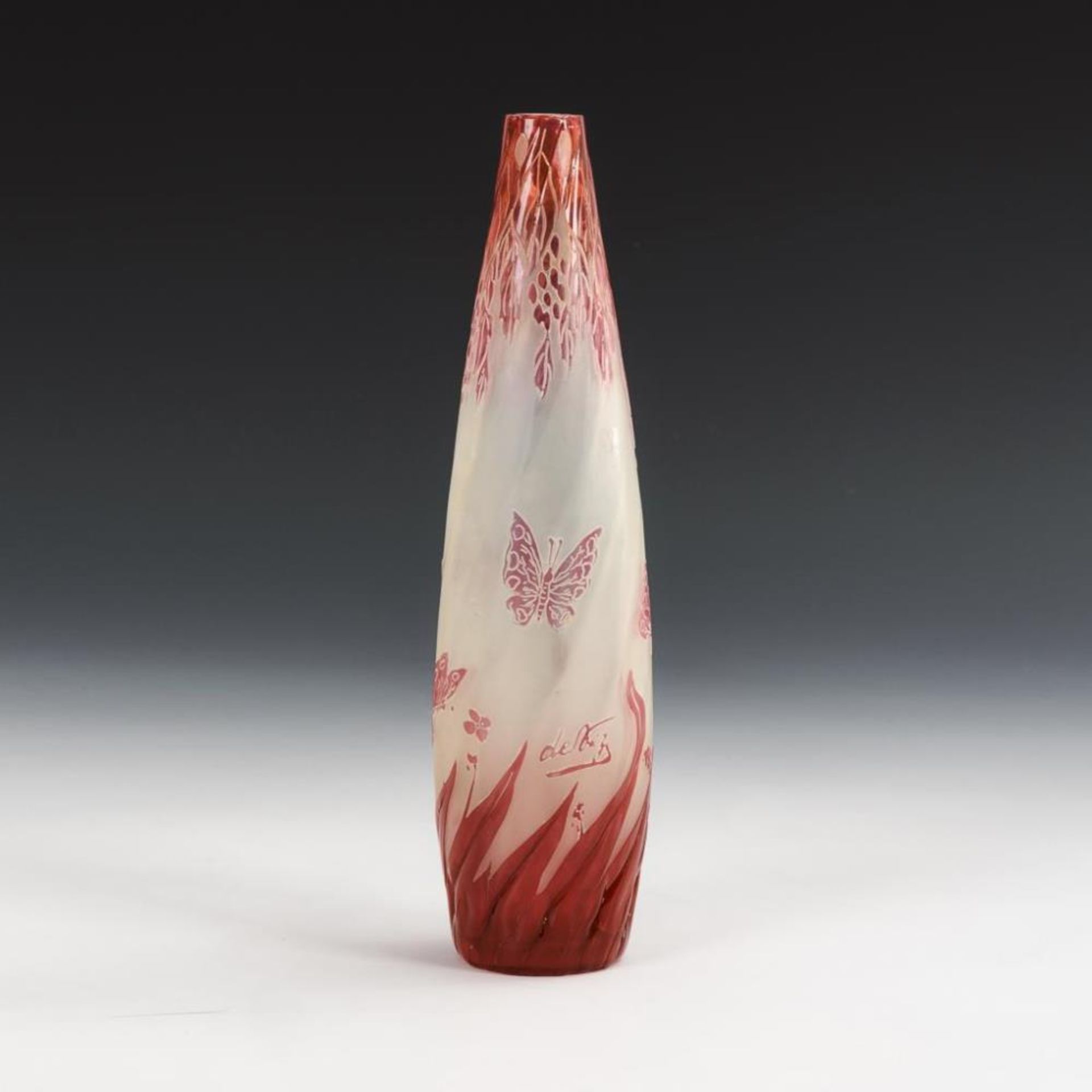 Jugendstil-Vase mit Schmetterlingsdekor - Image 4 of 5