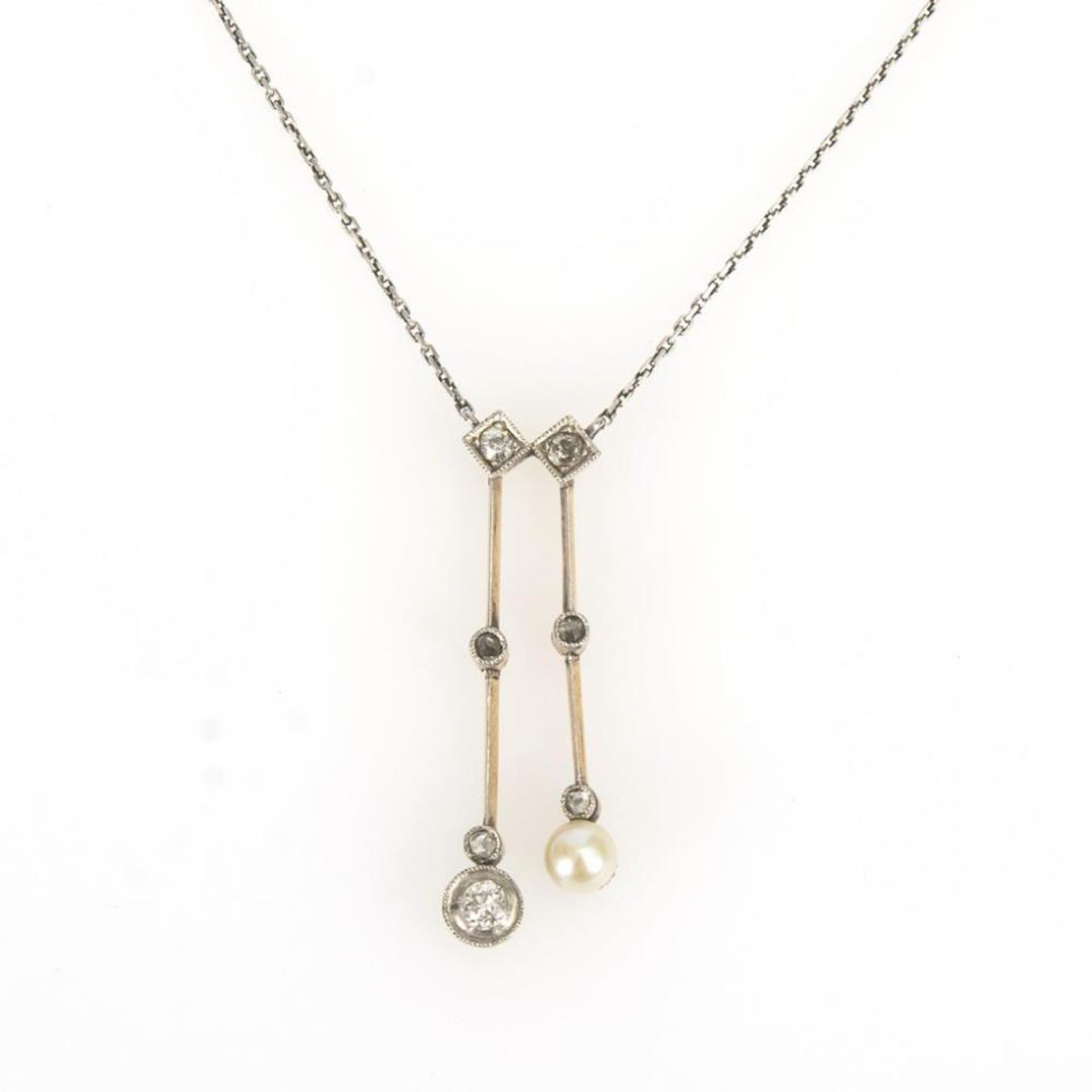 Art-déco-Collier mit Altschliff-Brillant, Perle und Diamantrosen. - Bild 2 aus 2