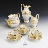 9 Teile eines Biedermeier-Kaffeeservice mit Goldmalerei. KPM Berlin.