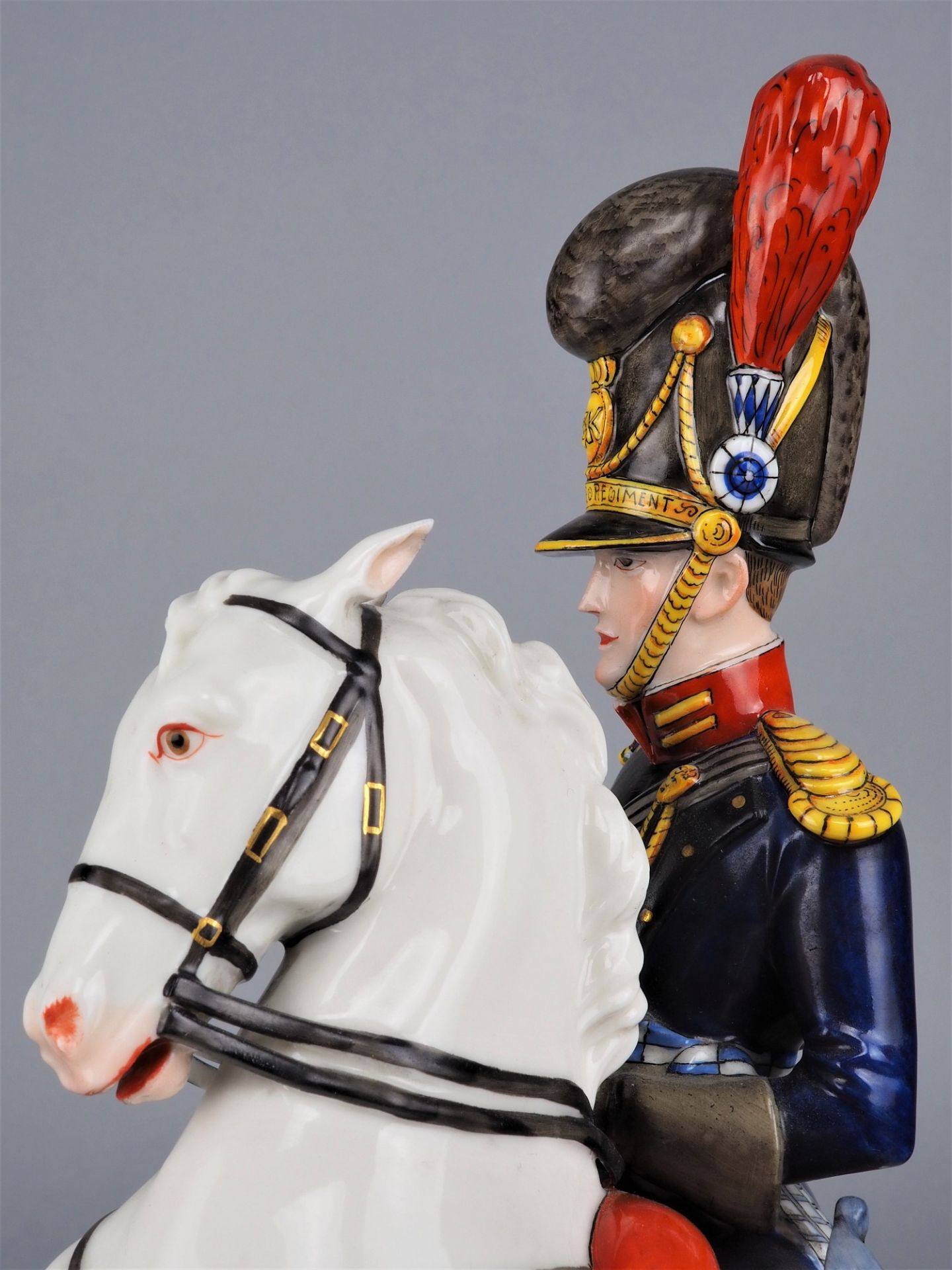 Nymphenburg Porcelain Manufactory: Bavarian Artillery Officer from 1813. - Image 3 of 6