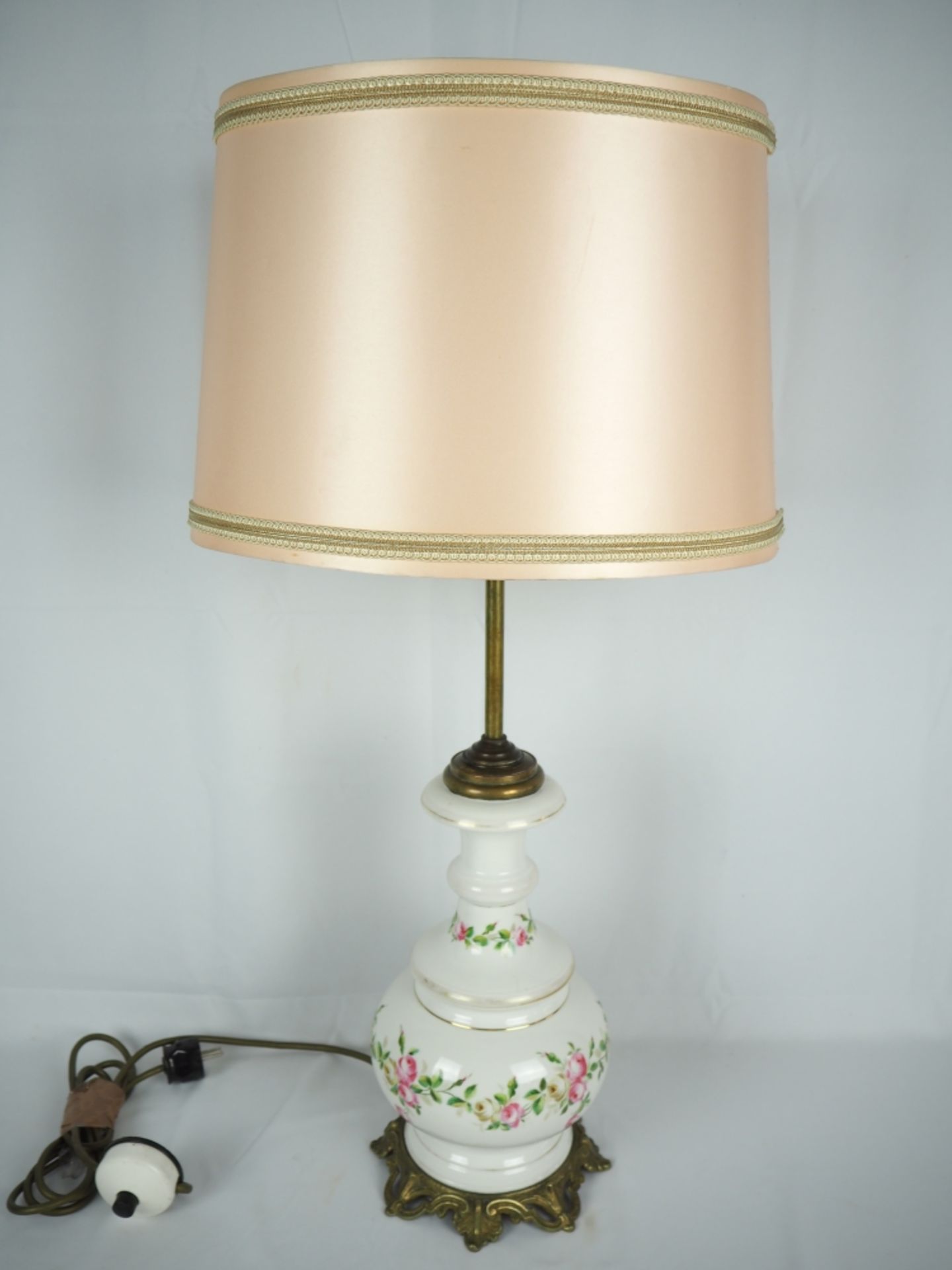 Big porcelain table lamp around 1930, probably Rosenthal